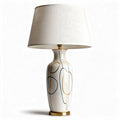 Lampada da tavolo in ceramica bianca con paralume in tessuto 15 x 15 x 30cm